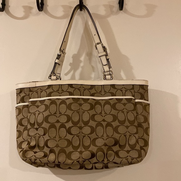 COACH bag - Picture 2 of 12